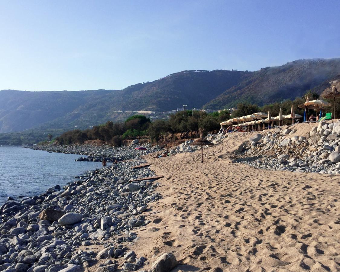 Joppolo Cliffs Hotel מראה חיצוני תמונה