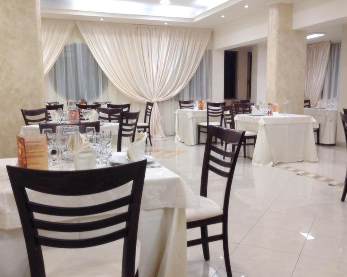 Joppolo Cliffs Hotel מראה חיצוני תמונה